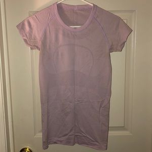 Lululemon swiftly tech short sleeve crew